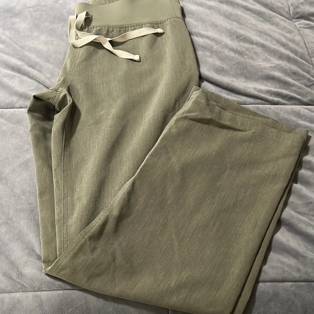 FIGS Livingston XS petite - heather green